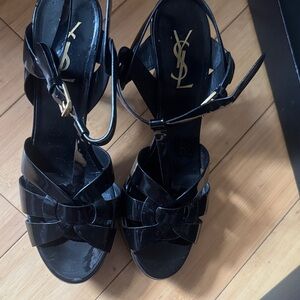 Yves Saint Laurent Glossy Black Sandals